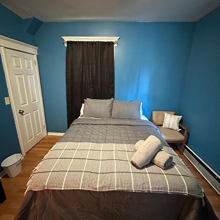 Fidelia Jade Room Queen Bed Minutes From Newark Liberty International Airport And Newark Penn Station Bagian luar foto